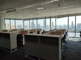 366 平米 Office for rent at Tipco Tower, Sam Sen Nai