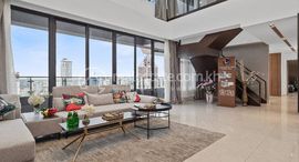 Available Units at Luxury Penthouse For Sale in BKK Area