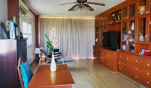 4 chambres Maison a vendre à Ratsada, Phuket Baan Noen Khao Sea View