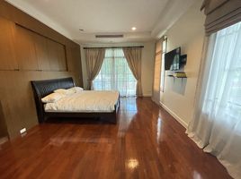 4 Schlafzimmer Haus zu vermieten im Narasiri Pattanakarn-Srinakarin, Suan Luang