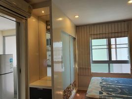 1 Bedroom Condo for sale at Lumpini Ville Cultural Center, Sam Sen Nok