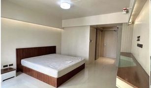 Studio Apartment for sale in Thung Wat Don, Bangkok A Room Bangkok Residence