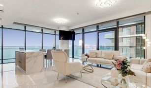 Квартира, 3 спальни на продажу в EMAAR Beachfront, Дубай Beach Vista