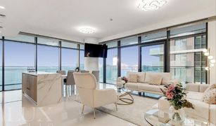 3 Bedrooms Apartment for sale in EMAAR Beachfront, Dubai Beach Vista