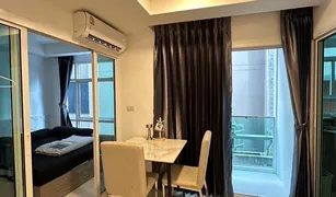 Кондо, 1 спальня на продажу в Nong Pa Khrang, Чианг Маи The Green City 2 Condominium 
