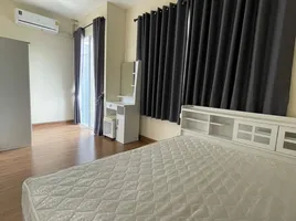 2 спален Таунхаус в аренду в Golden Town Chiangmai - Kad Ruamchok, Fa Ham
