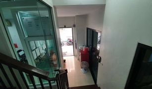 3 Schlafzimmern Reihenhaus zu verkaufen in Pak Kret, Nonthaburi Taradee Biz Town