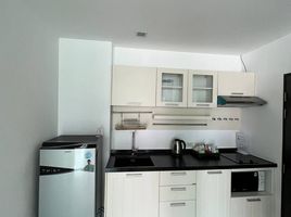 1 Bedroom Condo for sale at Rawai Beach Condo, Rawai