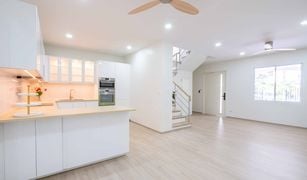 3 Bedrooms Townhouse for sale in Chalong, Phuket 