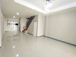 2 Bedroom Townhouse for sale at Piya Wararom 3 Village, Sai Noi