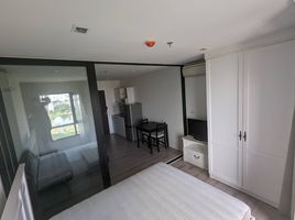 1 Bedroom Condo for sale at Knightsbridge Bearing, Samrong Nuea