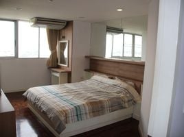 1 Schlafzimmer Appartement zu vermieten im Tai Ping Towers, Khlong Tan Nuea