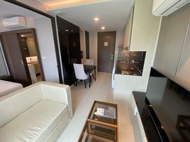 1 спален Кондо в аренду в Mida Grande Resort Condominiums, Чернг Талай