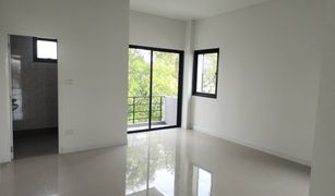 6 Bedrooms Warehouse for sale in Lat Sawai, Pathum Thani 