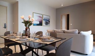 Кондо, 2 спальни на продажу в Si Lom, Бангкок The Lofts Silom