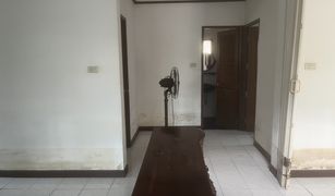 3 Bedrooms House for sale in Si Kan, Bangkok 