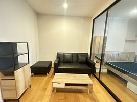 1 Bedroom Condo for rent at Noble Revo Silom, Si Lom