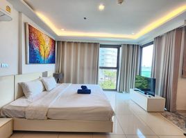 1 Bedroom Apartment for rent at Wongamat Tower, Na Kluea