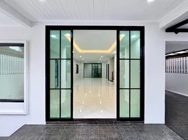 ขายบ้านเดี่ยว 4 ห้องนอน ในโครงการ Phanason City Thep Anusorn, วิชิต