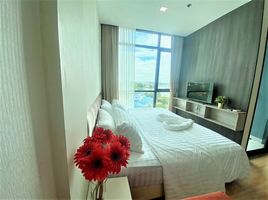 Студия Кондо в аренду в At First Sight Condominium, Pak Phriao