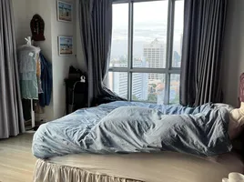 2 спален Квартира на продажу в Life At Sathorn 10, Si Lom