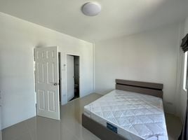 2 Bedroom Townhouse for rent at Ngamcharoen 23 Matorway-Hatphala, Phla, Ban Chang