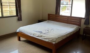 Bang Lamung, ပတ္တရား တွင် 4 အိပ်ခန်းများ အိမ်ရာ ရောင်းရန်အတွက်