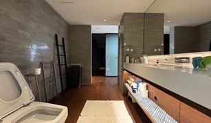 3 Bedrooms Condo for sale in Khlong Tan Nuea, Bangkok Fifty Fifth Tower