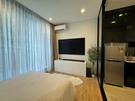 1 Bedroom Apartment for sale at Noble Around Ari, Sam Sen Nai