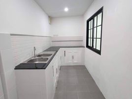 2 Bedroom House for sale in Phuket Vocational College, Talat Yai, Talat Nuea