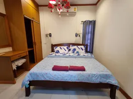 2 Schlafzimmer Reihenhaus zu vermieten in Maenam, Surat Thani, Maenam