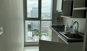 2 Bedrooms Condo for sale in Huai Khwang, Bangkok Life Ratchadapisek