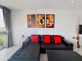 1 Bedroom Apartment for rent at Club Royal, Na Kluea