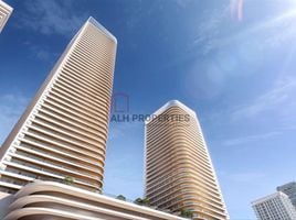 3 Bedroom Apartment for sale at EMAAR Beachfront, Jumeirah