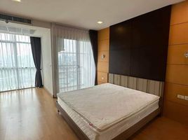 1 Bedroom Condo for rent at Nusasiri Grand, Phra Khanong, Khlong Toei, Bangkok, Thailand