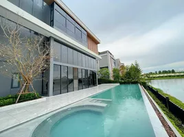 7 Bedroom House for sale at Lake Legend Bangna - Suvarnabhumi, Racha Thewa, Bang Phli