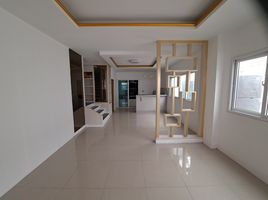 3 спален Дом for sale in Nawamin, Буенг Кум, Nawamin