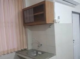 9 спален Квартира в аренду в JCC HOUSE, Bang Lamphu Lang