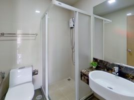 2 Bedroom Condo for rent at Le Cote Sukhumvit 14, Khlong Toei