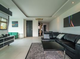 1 Schlafzimmer Wohnung zu verkaufen im Absolute Twin Sands Resort & Spa, Patong, Kathu, Phuket