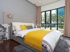 2 Schlafzimmer Appartement zu vermieten im Peninsula Private Residences: Unit 2E Two Bedrooms for Rent, Chrouy Changvar, Chraoy Chongvar, Phnom Penh