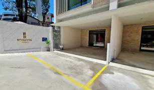 3 Bedrooms Townhouse for sale in Bang Khlo, Bangkok Brighton Homeoffice Rama3