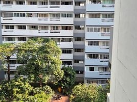 2 Bedroom Condo for rent at Baan Prachaniwet 1, Lat Yao