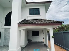บ้านเดี่ยว 4 ห้องนอน ให้เช่า ในทำเล วังทองหลาง, กรุงเทพมหานคร, วังทองหลาง, วังทองหลาง