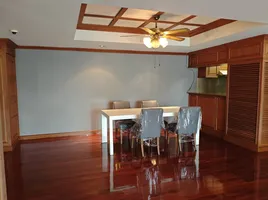 2 спален Кондо в аренду в Baan Lertpaisan, Khlong Tan Nuea