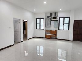 5 Schlafzimmer Villa zu vermieten in Phra Khanong Nuea, Watthana, Phra Khanong Nuea