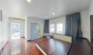 2 Schlafzimmern Wohnung zu verkaufen in Lumphini, Bangkok S.V. Apartment
