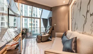 2 Bedrooms Penthouse for sale in Huai Khwang, Bangkok Belle Grand Rama 9