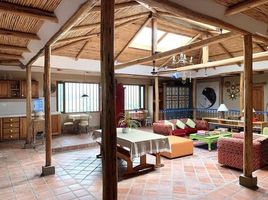 5 Bedroom Villa for sale in Azuay, Santa Isabel Chaguarurco, Santa Isabel, Azuay