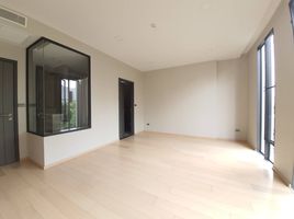 2 Bedroom Apartment for sale at KALM Penthouse, Bang Kapi